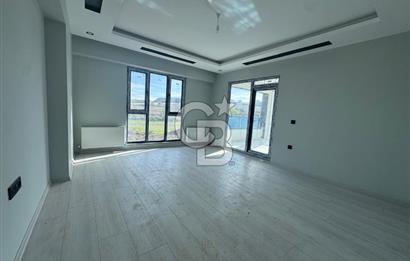 ÇANAKKALE MERKEZ KARACAÖREN'DE HAVUZLU SİTEDE 2+1