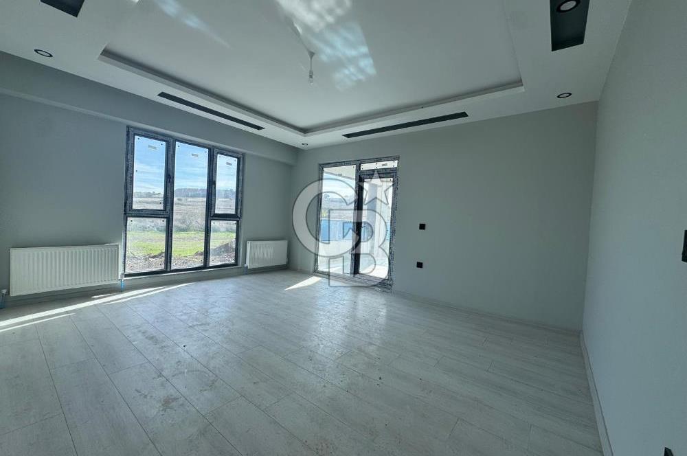 ÇANAKKALE MERKEZ KARACAÖREN'DE HAVUZLU SİTEDE 2+1