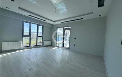 ÇANAKKALE MERKEZ KARACAÖREN'DE HAVUZLU SİTEDE 2+1