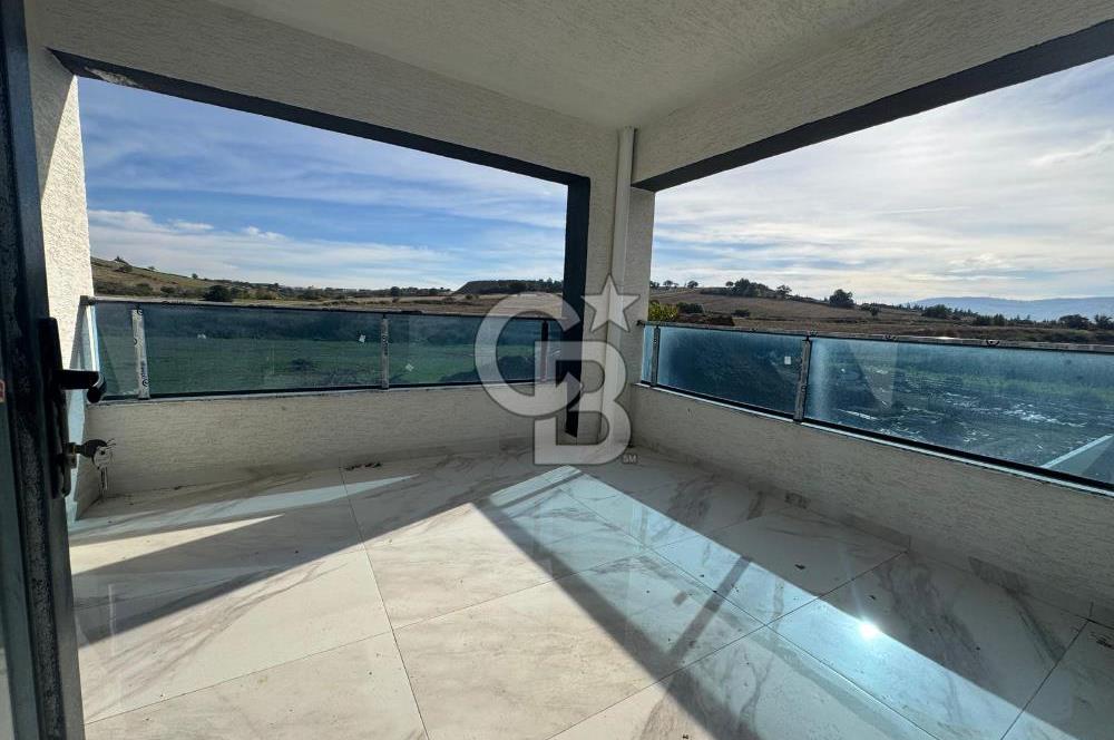 ÇANAKKALE MERKEZ KARACAÖREN'DE HAVUZLU SİTEDE 2+1