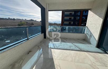 ÇANAKKALE MERKEZ KARACAÖREN'DE HAVUZLU SİTEDE 2+1