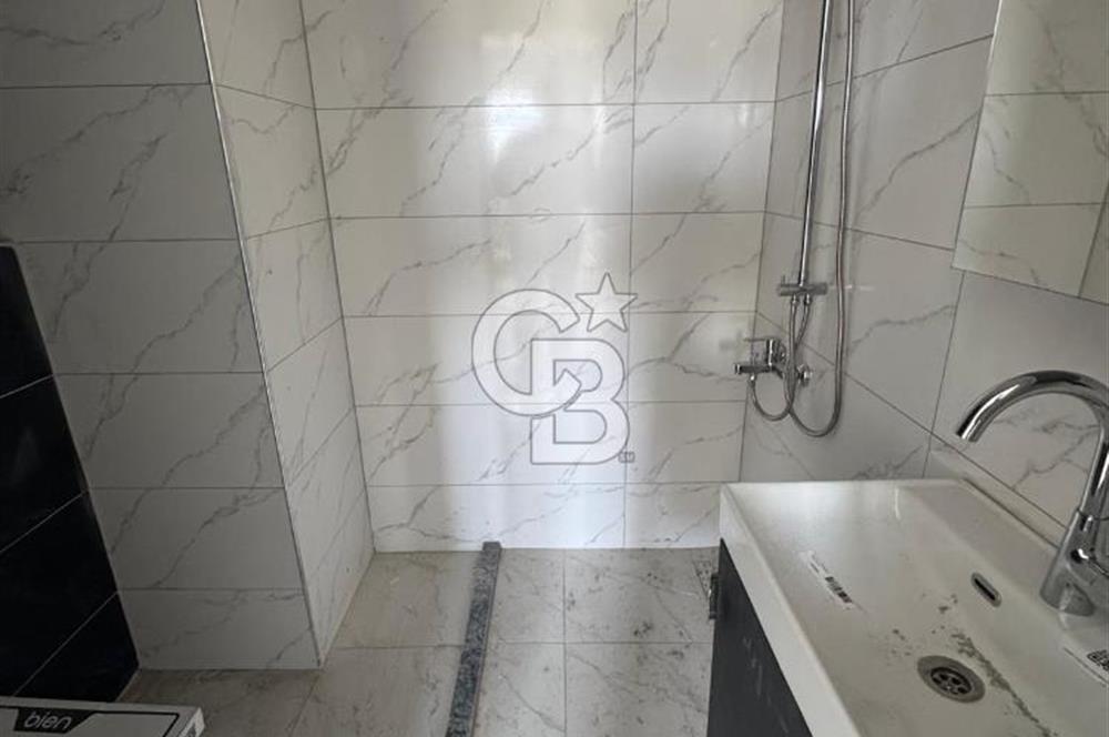 ÇANAKKALE MERKEZ KARACAÖREN'DE HAVUZLU SİTEDE 2+1