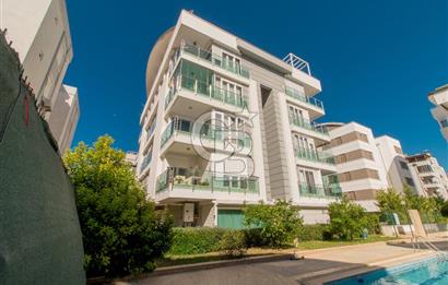 LARA ÇAĞLAYAN'DA SİTE İÇERİSİNDE SATILIK LÜKS 3+1