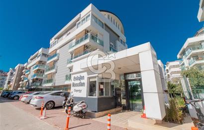 LARA ÇAĞLAYAN'DA SİTE İÇERİSİNDE SATILIK LÜKS 3+1