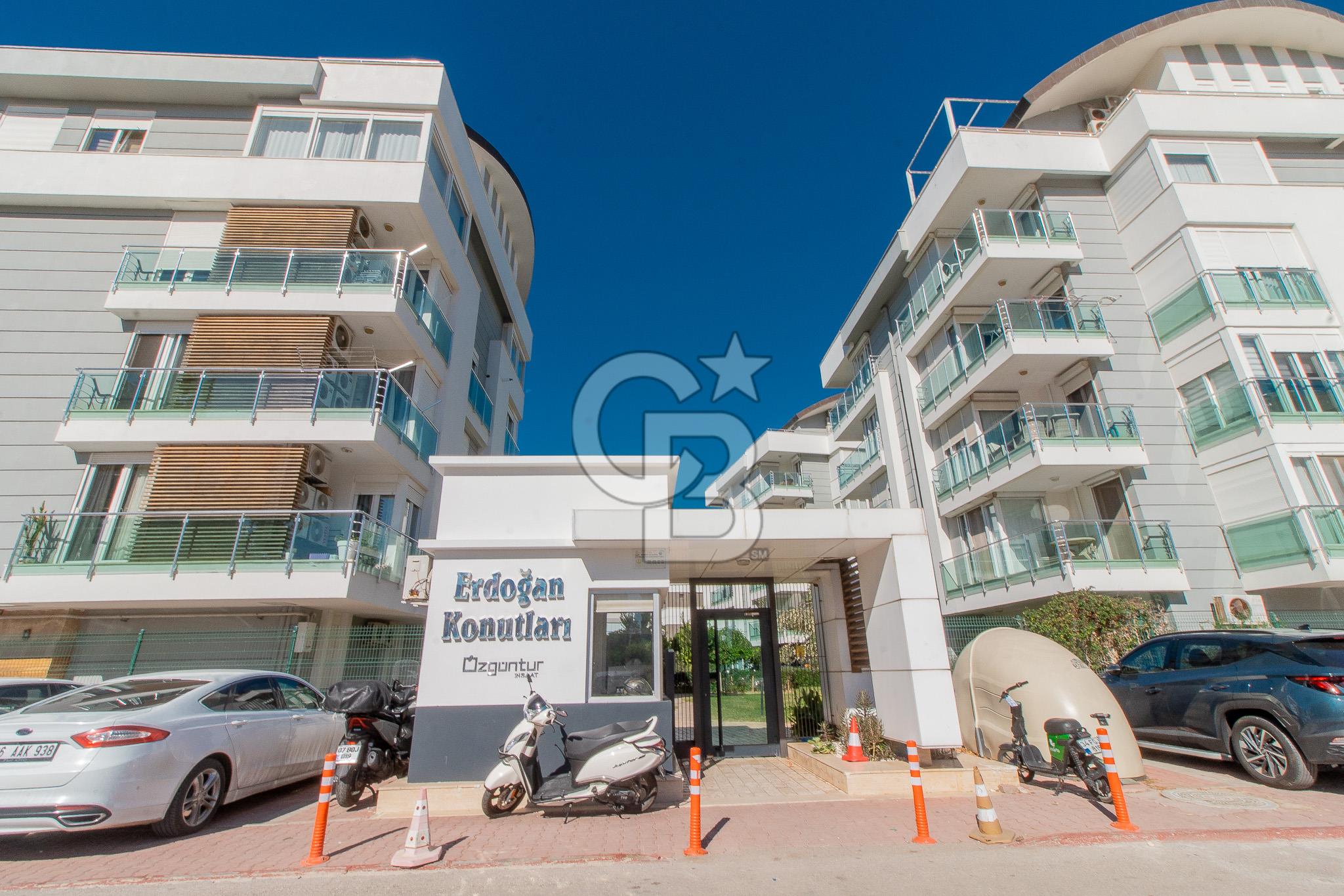 LARA ÇAĞLAYAN'DA SİTE İÇERİSİNDE SATILIK LÜKS 3+1