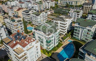 LARA ÇAĞLAYAN'DA SİTE İÇERİSİNDE SATILIK LÜKS 3+1