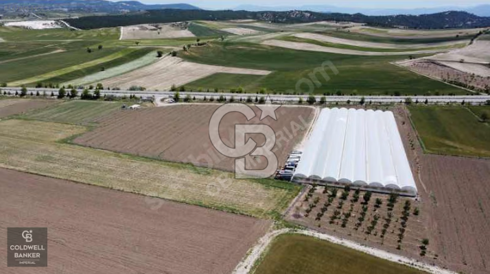 ÇALDA ANA YOLA CEPHE SATILIK SERA KURULU TARLA