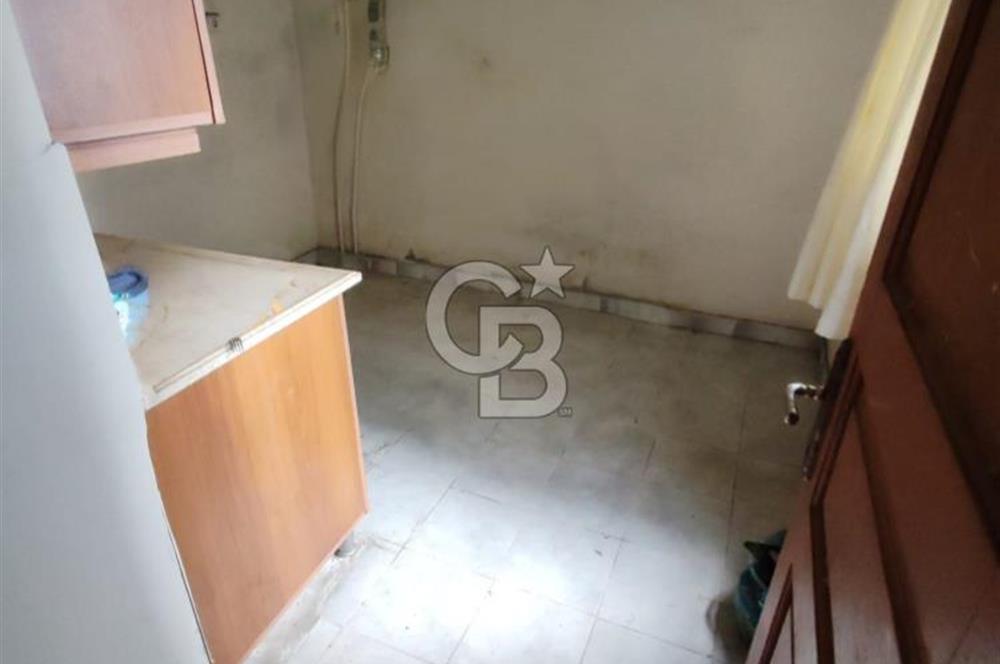 TRABZON MEYDANDA YATIRIMLIK 3 KATLI SATILIK BİNA!