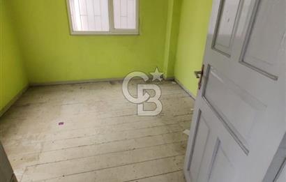 TRABZON MEYDANDA YATIRIMLIK 3 KATLI SATILIK BİNA!