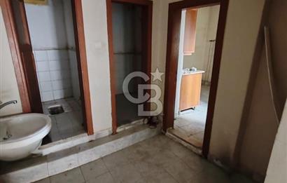 TRABZON MEYDANDA YATIRIMLIK 3 KATLI SATILIK BİNA!