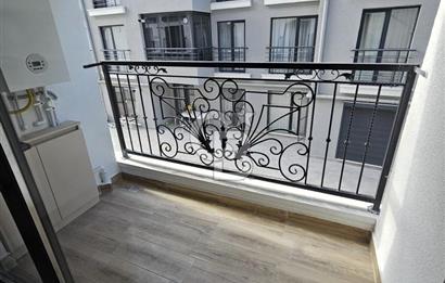 BAHÇELİEVLER 1+1 SATILIK BAHÇE KULLANIMLI GİRİŞ SIFIR DAİRE