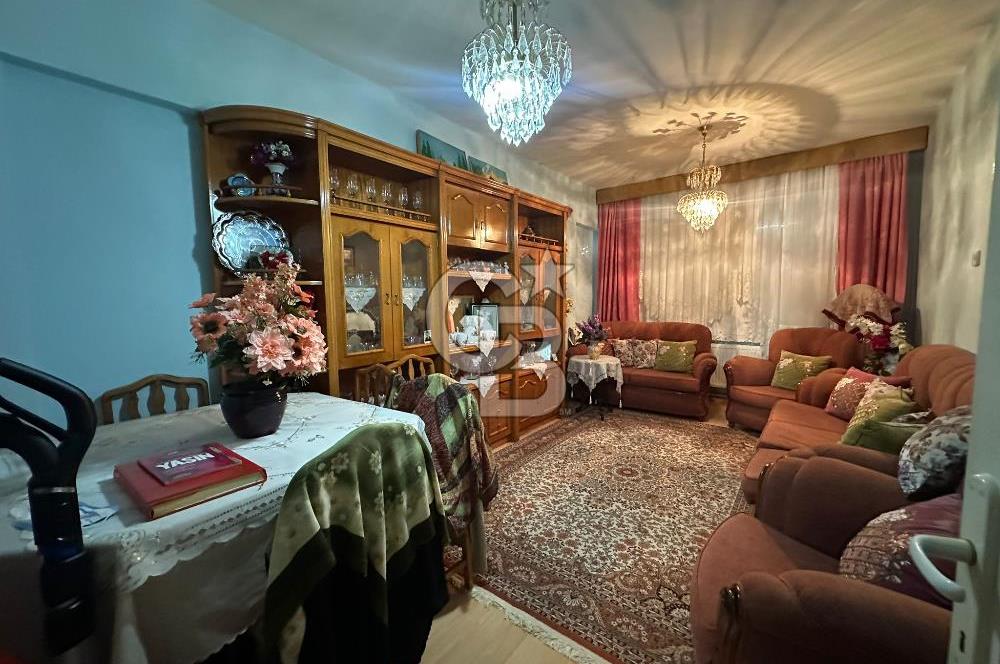 ÇANAKKALE MERKEZ ÇARŞIDA 2+1 SATILIK DAİRE