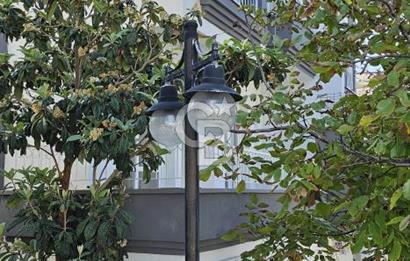 Güzelbahçe Siteler'de Kiralık Tripleks