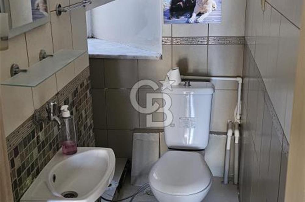 Güzelbahçe Siteler'de Kiralık Tripleks