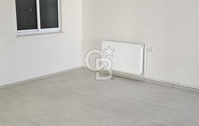 Güzelbahçe Siteler'de Kiralık Tripleks