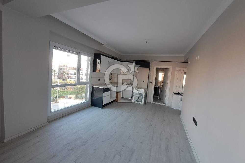 Seyrek’te 1+1 Kiralık Emsallerine Göre Geniş Sıfır Daire