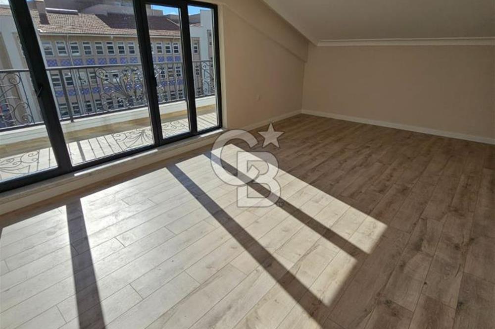 BAHÇELİEVLER 4+1 DUBLEKS ANITKABİR MANZARALI LÜKS SIFIR DAİRE