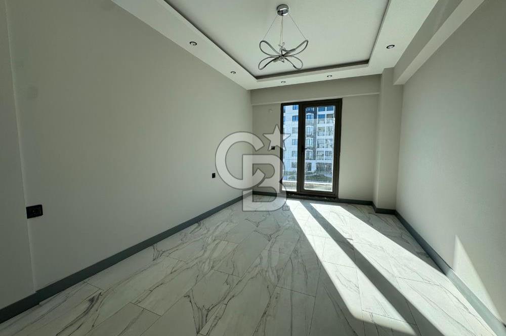 ÇANAKKALE MERKEZ LÜKS GENİŞ 3+1 DAİRE