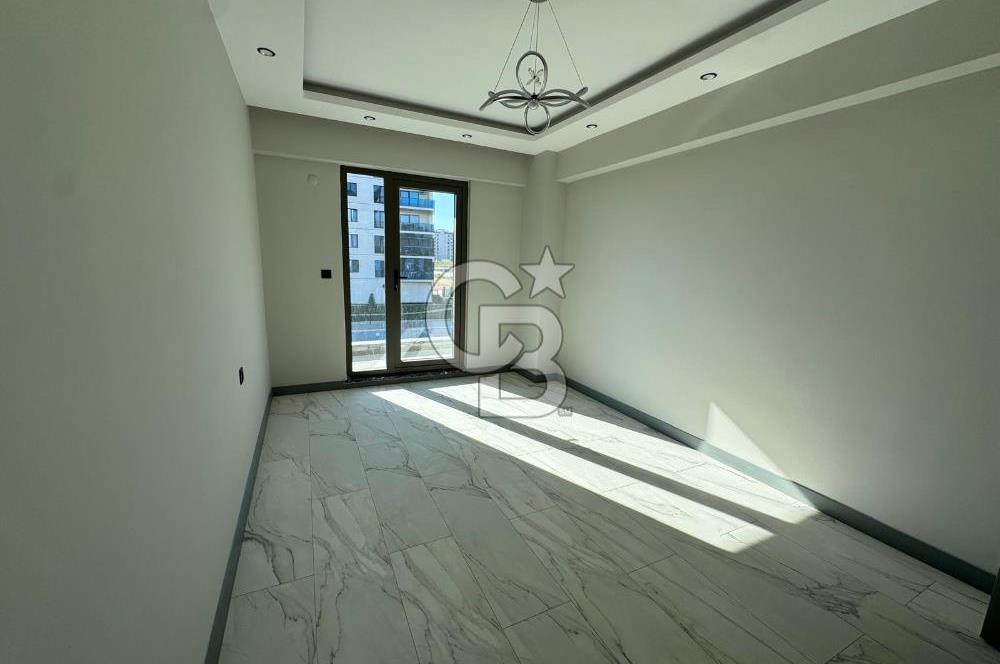 ÇANAKKALE MERKEZ LÜKS GENİŞ 3+1 DAİRE