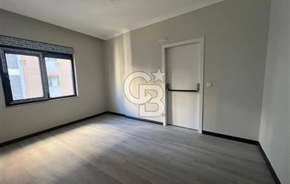 BOSTANCIDA SIFIR BİNADA SATILIK 3 + 1 DAİRE 