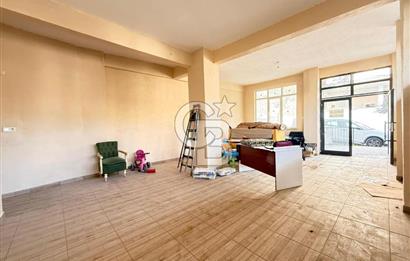 CB KİNG'DEN 1.SAKARYA M. ERTUĞRUL GAZİ CADDESİ KİRALIK DÜKKAN