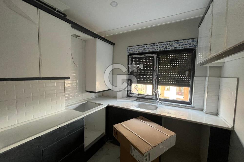 BOSTANCIDA SIFIR BİNADA SATILIK 3 + 1 DAİRE 