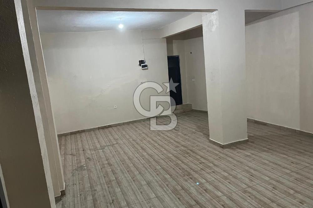 CB KİNG'DEN 1.SAKARYA M. ERTUĞRUL GAZİ CADDESİ KİRALIK DÜKKAN