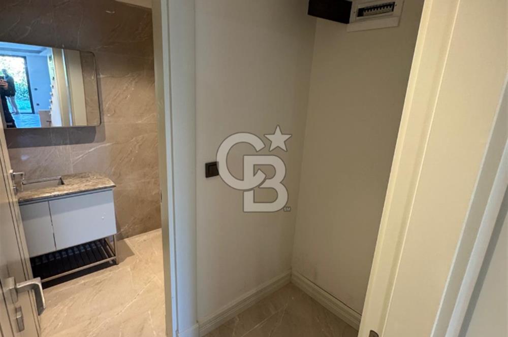 ZEKERİYAKÖYÜN KALBİNDE DOĞAYLA İÇ İÇE LÜKS BİR YAŞAM, 5+1 VİLLA