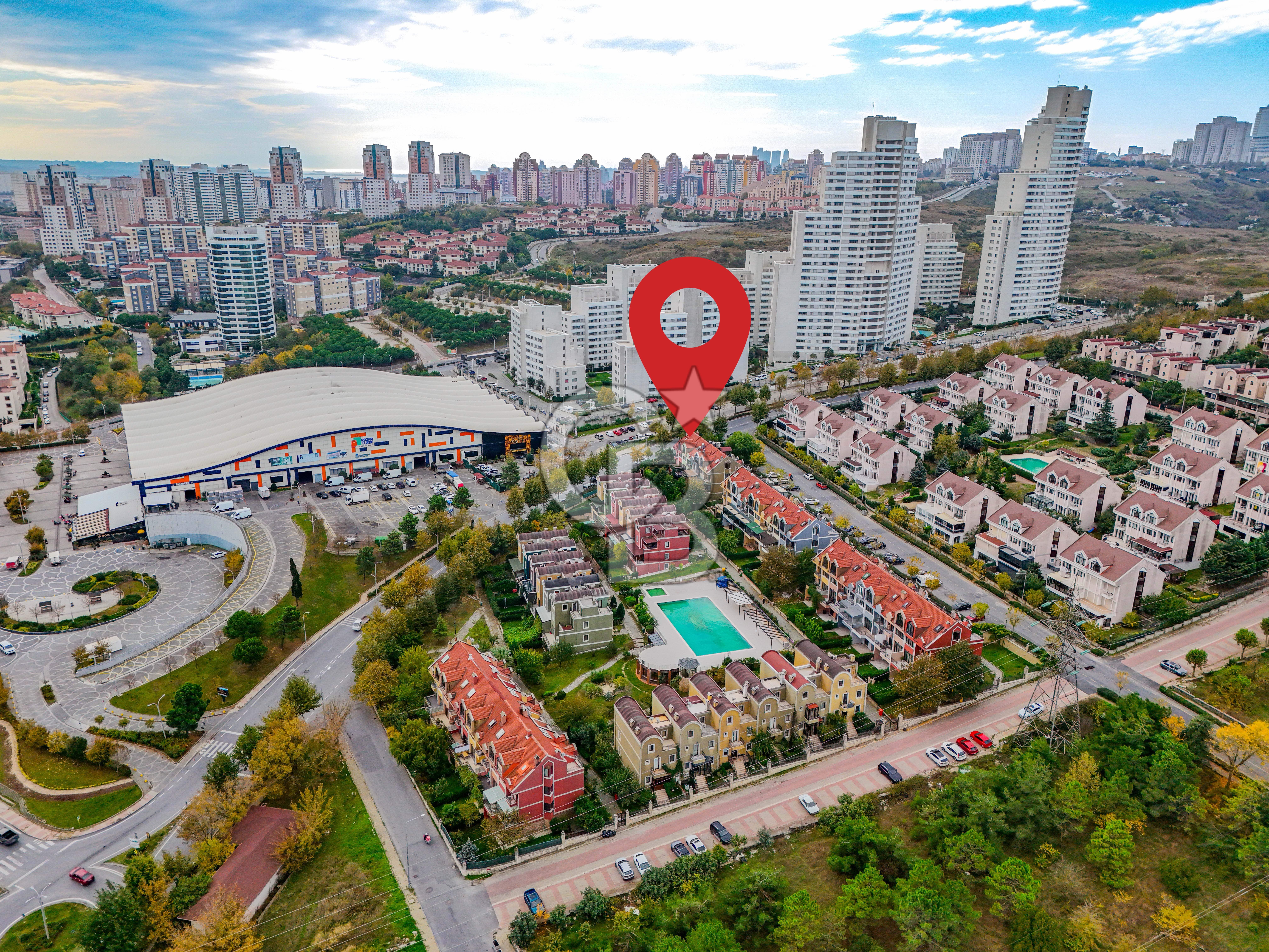 Başakşehir Ebruli Villaları 4 Katlı 5+2 Satılık