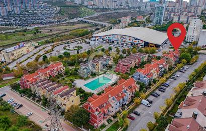 Başakşehir Ebruli Villaları 4 Katlı 5+2 Satılık