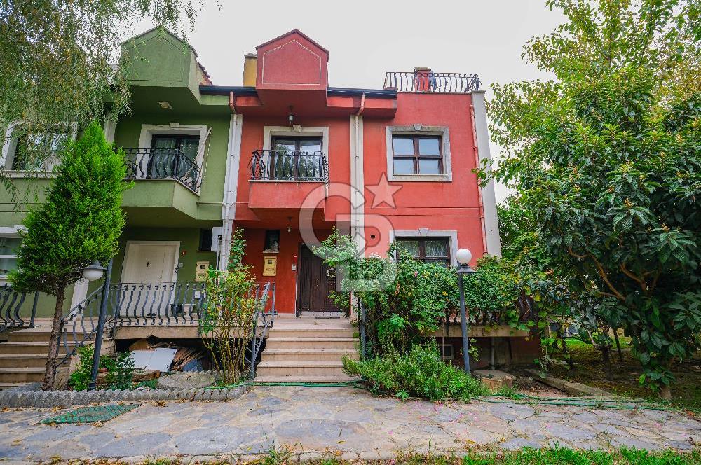 Başakşehir Ebruli Villaları 4 Katlı 5+2 Satılık