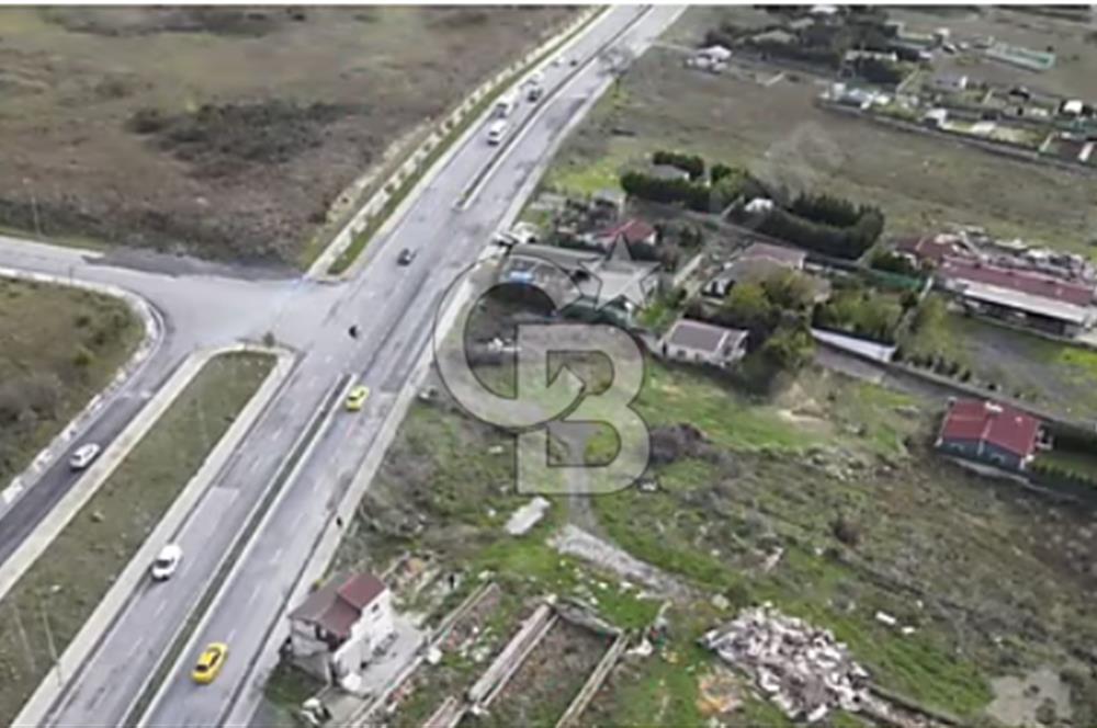 ARNAVUTKÖY TAŞOLUK TÜRKKÖŞE DE SATILIK 200 M2 YATIRIMLIK HİSSE