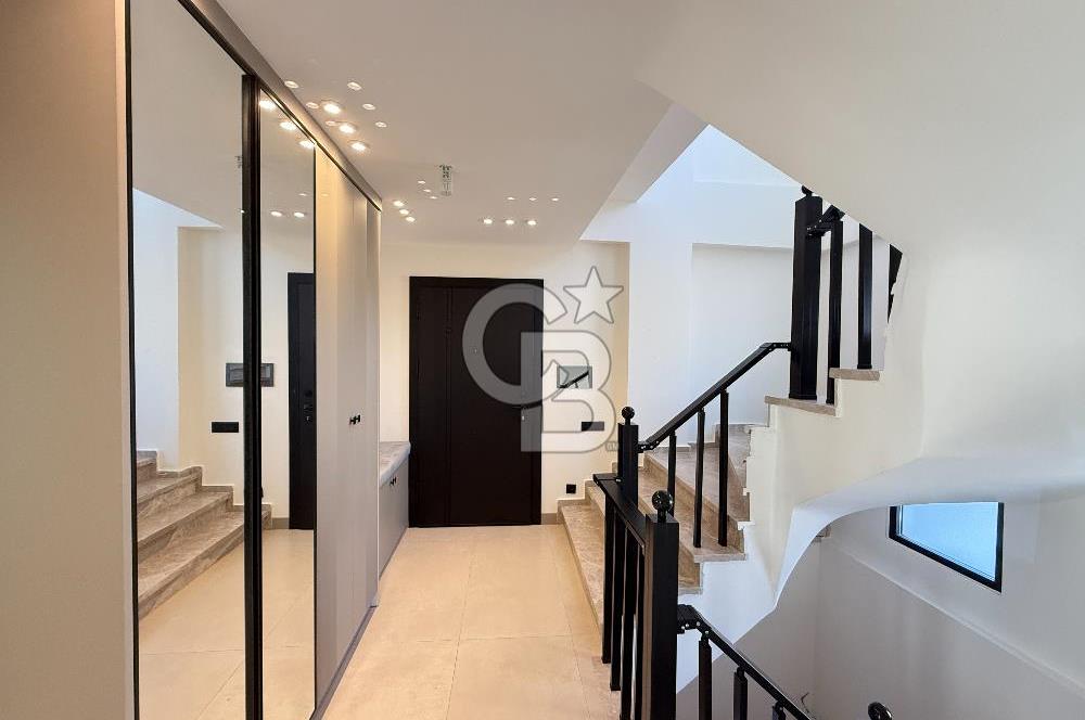 Modern Mimari & Kusursuz Lüks: Akbükün En İddialı Villası