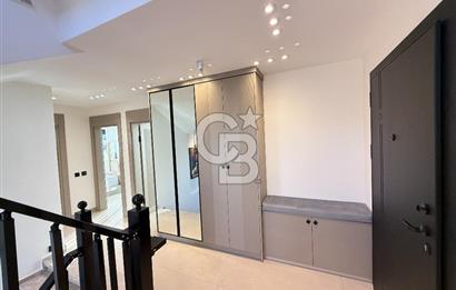 Modern Mimari & Kusursuz Lüks: Akbükün En İddialı Villası