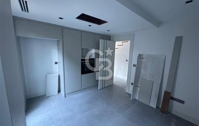 ZEKERİYAKÖYDE DOĞANIN KALBİNDE HUZURLU VE ZARİF YAŞAM 5+1 VİLLA