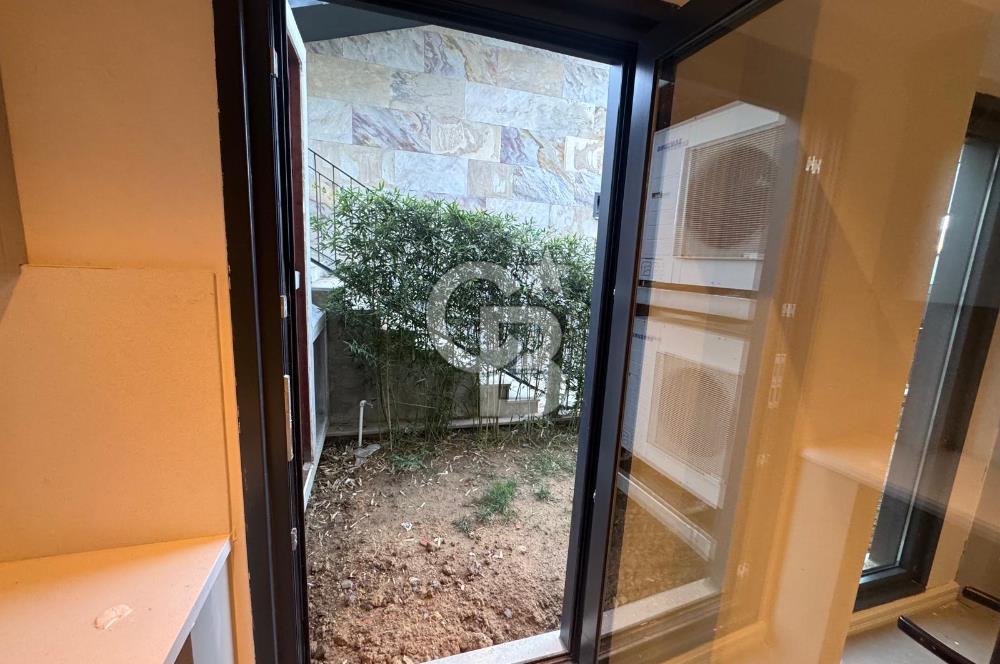 ZEKERİYAKÖYDE DOĞANIN KALBİNDE HUZURLU VE ZARİF YAŞAM 5+1 VİLLA