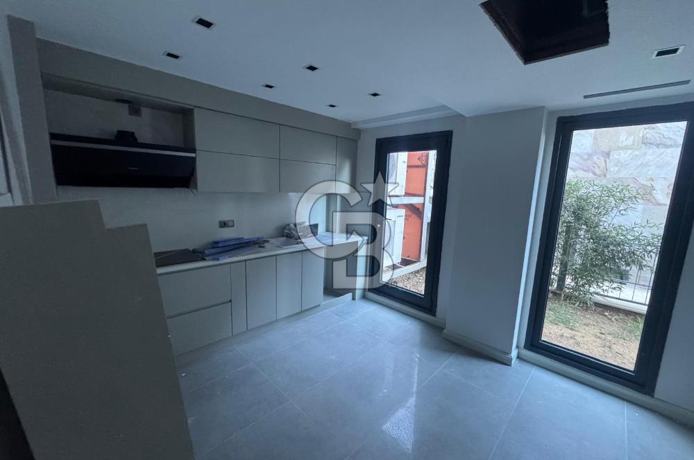 ZEKERİYAKÖYDE DOĞANIN KALBİNDE HUZURLU VE ZARİF YAŞAM 5+1 VİLLA