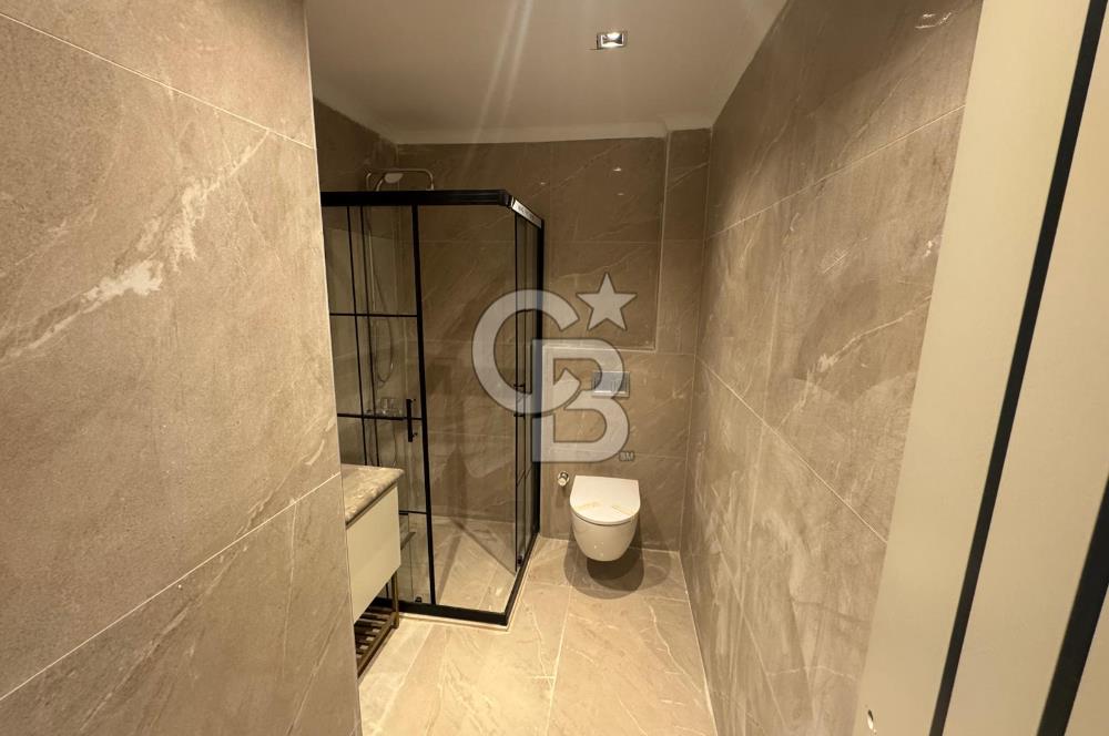 ZEKERİYAKÖYÜN KALBİNDE DOĞAYLA İÇ İÇE LÜKS BİR YAŞAM, 5+1 VİLLA