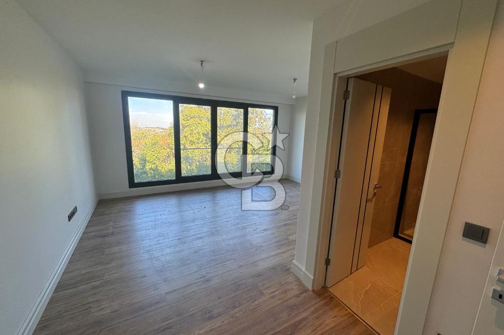 ZEKERİYAKÖYÜN KALBİNDE DOĞAYLA İÇ İÇE LÜKS BİR YAŞAM, 5+1 VİLLA