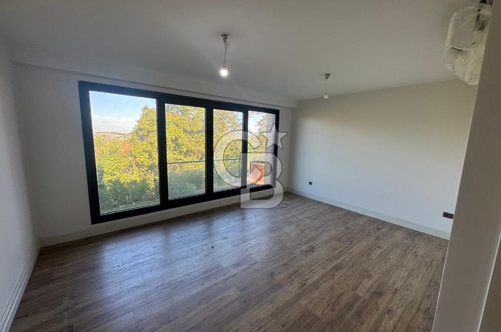 ZEKERİYAKÖYÜN KALBİNDE DOĞAYLA İÇ İÇE LÜKS BİR YAŞAM, 5+1 VİLLA