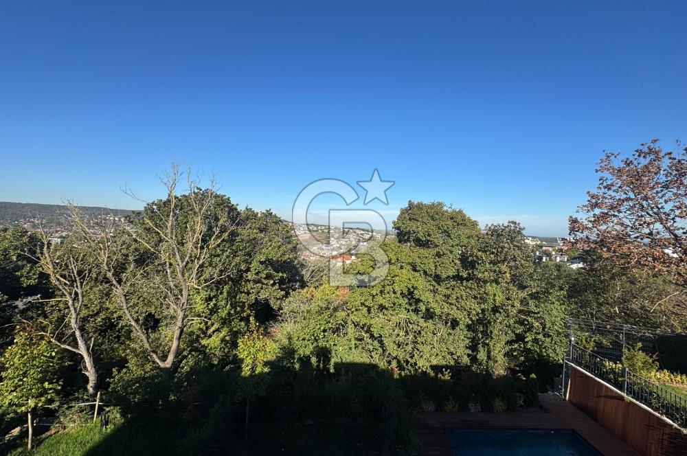 ZEKERİYAKÖYÜN KALBİNDE DOĞAYLA İÇ İÇE LÜKS BİR YAŞAM, 5+1 VİLLA