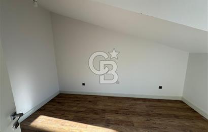 ZEKERİYAKÖYÜN KALBİNDE DOĞAYLA İÇ İÇE LÜKS BİR YAŞAM, 5+1 VİLLA