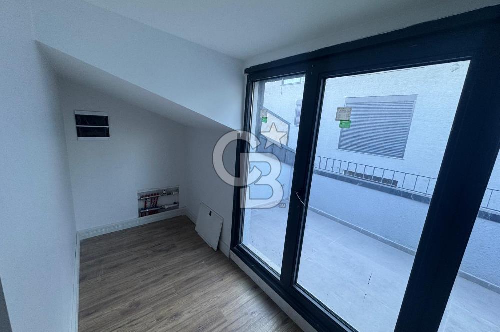 ZEKERİYAKÖYDE DOĞANIN KALBİNDE HUZURLU VE ZARİF YAŞAM 5+1 VİLLA