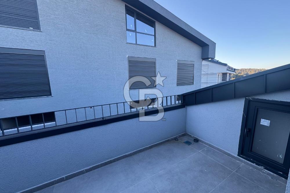 ZEKERİYAKÖYDE DOĞANIN KALBİNDE HUZURLU VE ZARİF YAŞAM 5+1 VİLLA