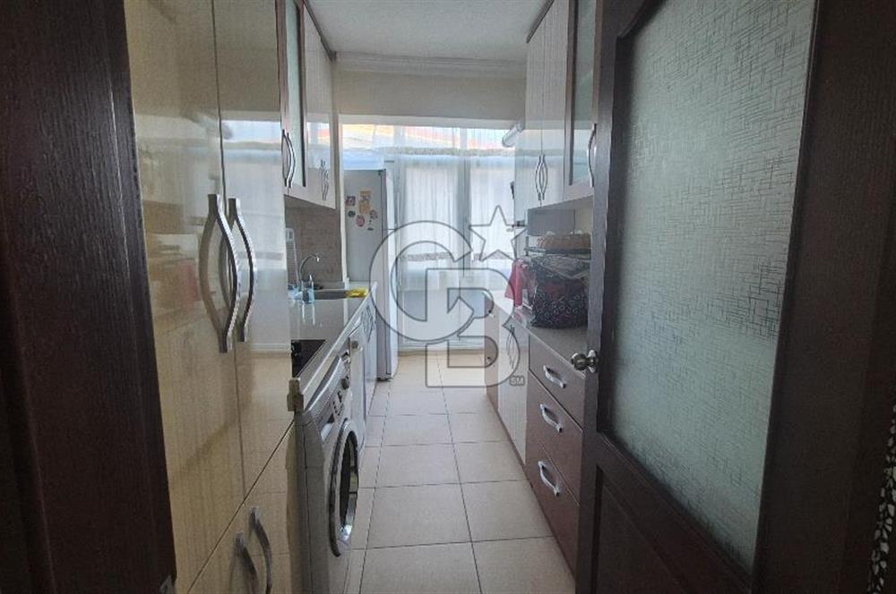 Bahçelievler: Satılık Otoparklı 3+1 Daire (Kiracı Çıkacak)