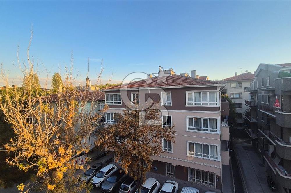 Bahçelievler: Satılık Otoparklı 3+1 Daire (Kiracı Çıkacak)