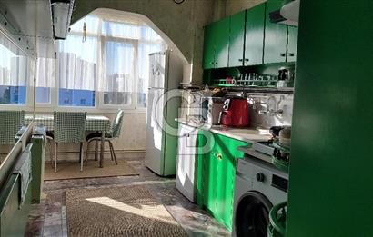 MANAVKUYU SATILIK GENİŞ 2+1 DAİRE CADDE ÜZERİ OTOPARKLI