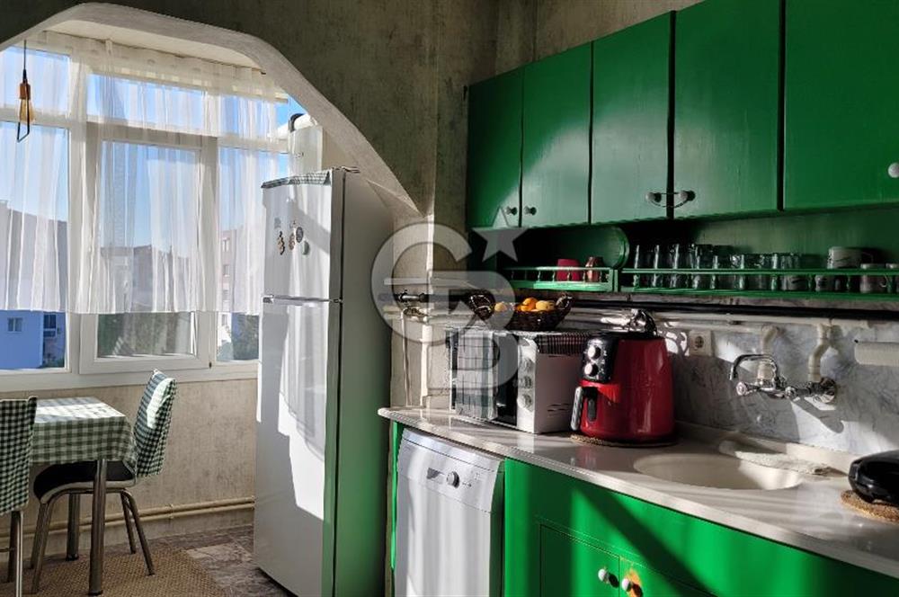 MANAVKUYU SATILIK GENİŞ 2+1 DAİRE CADDE ÜZERİ OTOPARKLI