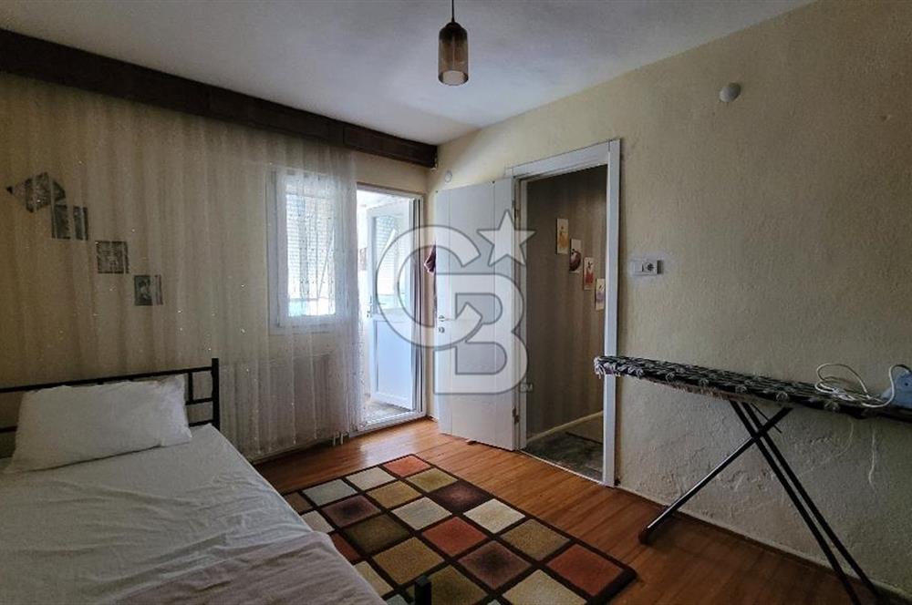 MANAVKUYU SATILIK GENİŞ 2+1 DAİRE CADDE ÜZERİ OTOPARKLI