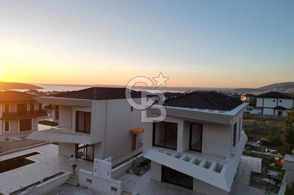 AKBÜKTE DOĞA MANZARALI, MÜSTAKİL HAVUZLU MODERN DUBLEKS VİLLA